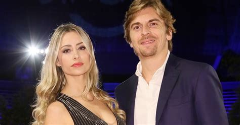 A­n­d­r­e­a­ ­M­a­n­f­r­e­d­o­n­i­a­’­d­a­n­ ­b­o­ş­a­n­m­a­ ­n­e­d­e­n­i­ ­M­a­r­t­i­n­a­ ­S­t­e­l­l­a­